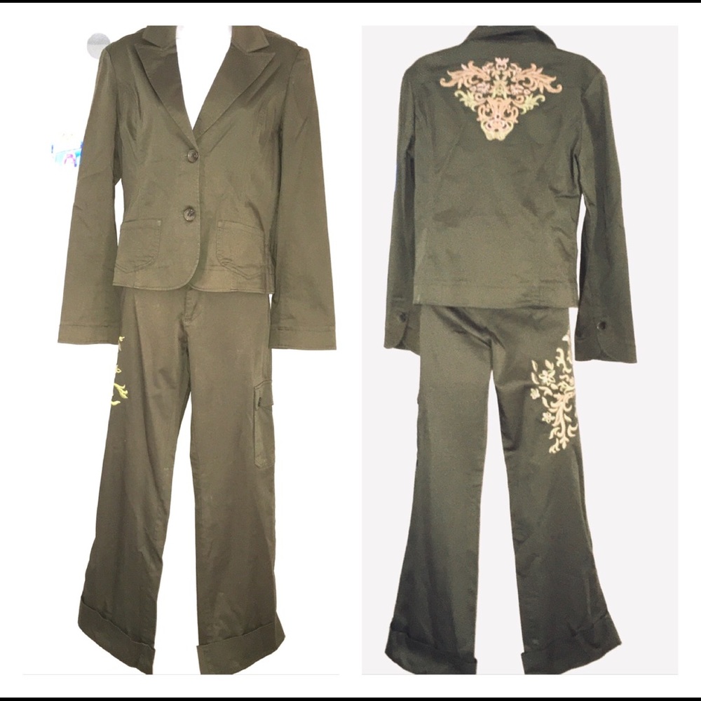 ZOOMPY EMBROIDERED OLIVE GREEN PANTSUIT NWOT SZ L